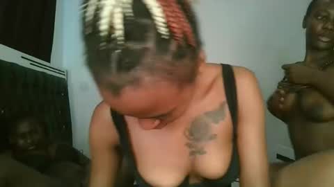 Snapshot of hottie_mistie chatting on May 5, 11:07 am hottie_mistie online show from May 5, 11:07 am