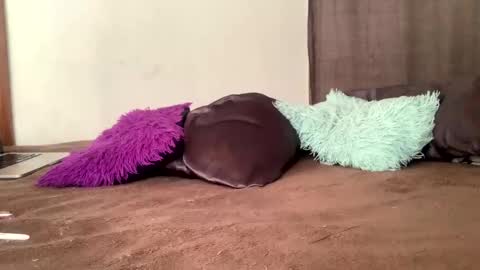 Snapshot of hottietat4u chatting on February 28, 3:15 pm Tat  online show from February 28, 3:15 pm