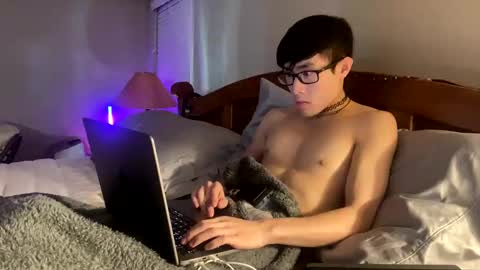 Snapshot of hottiewithabody101 chatting on May 11, 2:45 pm hottiewithabody101 online show from May 11, 2:45 pm