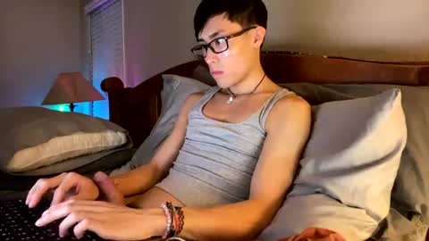 Snapshot of hottiewithabody101 chatting on July 3, 2:23 pm hottiewithabody101 online show from July 3, 2:23 pm