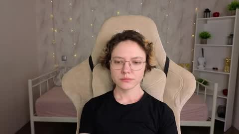 Kori online show from May 4, 5:36 am