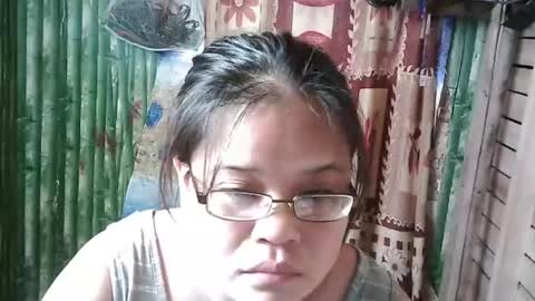 hotty_babex online show from May 18, 11:21 pm