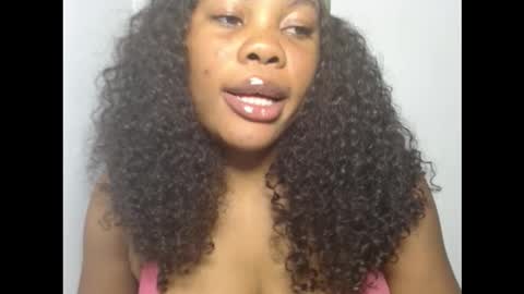 Snapshot of hotty_lora889 chatting on October 14, 2:29 pm hotty_lora889 online show from October 14, 2:29 pm
