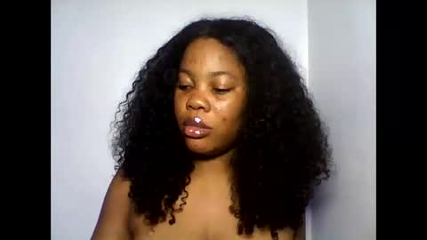 Snapshot of hotty_lora889 chatting on October 19, 10:27 am hotty_lora889 online show from October 19, 10:27 am