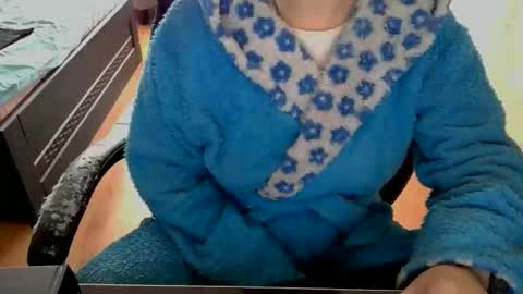 Mary online show from April 28, 9:25 am