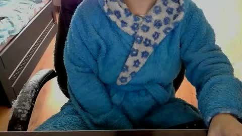 Mary online show from May 1, 8:41 am