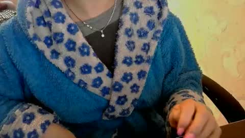 Mary online show from May 12, 8:55 am