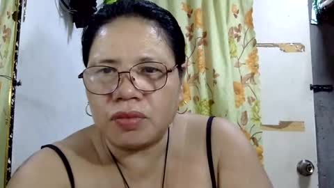 hottycrissy4u online show from June 20, 9:17 pm