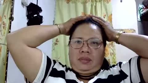 hottycrissy4u online show from June 27, 8:52 am