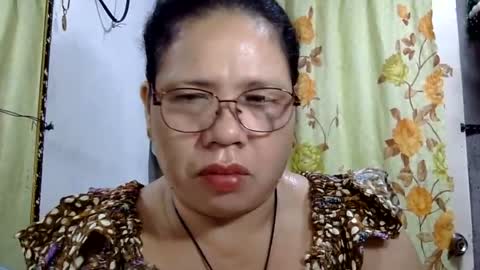 hottycrissy4u online show from July 19, 7:17 pm