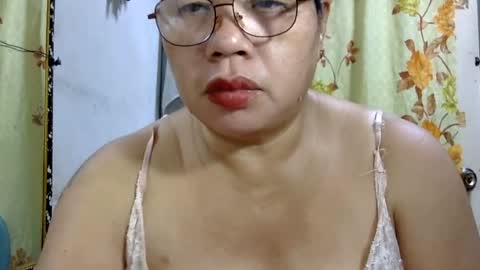 hottycrissy4u online show from July 27, 7:21 pm