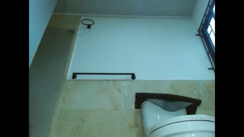 Snapshot of hottymilf69xxx chatting on November 20, 6:40 pm Mary online show from November 20, 6:40 pm