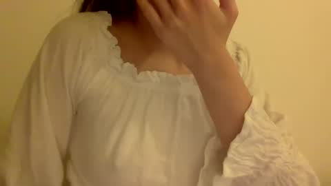 Snapshot of hotwinterxx chatting on December 18, 1:37 am Hotwixx online show from December 18, 1:37 am