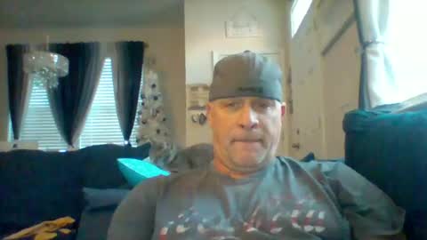 Snapshot of hotyummycock69 chatting on November 28, 9:39 pm hotyummycock69 online show from November 28, 9:39 pm