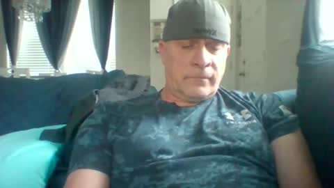 Snapshot of hotyummycock69 chatting on February 5, 8:35 pm hotyummycock69 online show from February 5, 8:35 pm