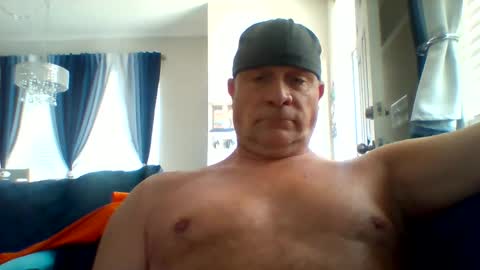 hotyummycock69 online show from May 28, 4:26 pm