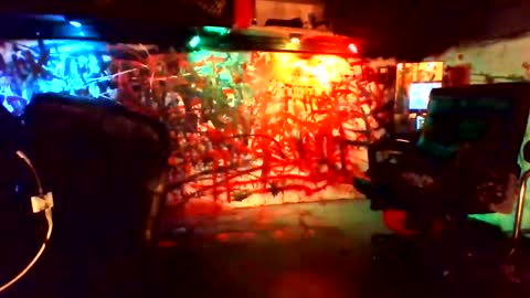 Snapshot of howbowdadareboy33 chatting on December 12, 2:00 pm ask me online show from December 12, 2:00 pm