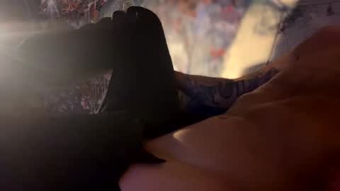 Snapshot of howbowdadareboy33 chatting on October 15, 8:47 am ask me online show from October 15, 8:47 am