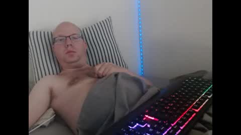 Snapshot of hoyboydkk chatting on June 7, 12:09 pm Christian online show from June 7, 12:09 pm