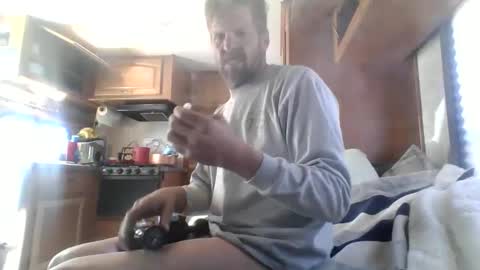 hoytme online show from January 4, 5:47 pm