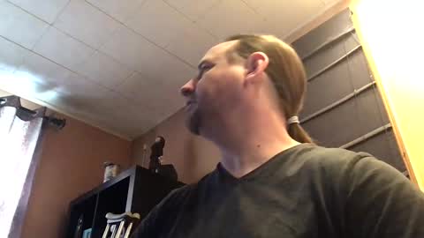 Snapshot of hpoker chatting on January 21, 2:05 pm hpoker online show from January 21, 2:05 pm