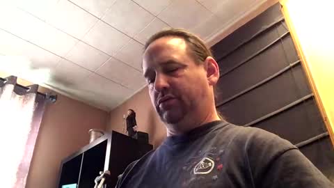 Snapshot of hpoker chatting on January 30, 2:15 pm hpoker online show from January 30, 2:15 pm