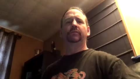 Snapshot of hpoker chatting on March 5, 12:11 pm hpoker online show from March 5, 12:11 pm