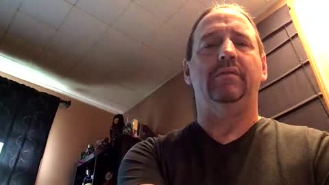 Snapshot of hpoker chatting on October 15, 3:23 pm hpoker online show from October 15, 3:23 pm