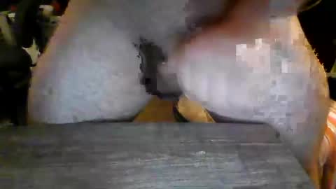 Snapshot of hrnyymff chatting on March 3, 2:01 pm hrnyymff online show from March 3, 2:01 pm