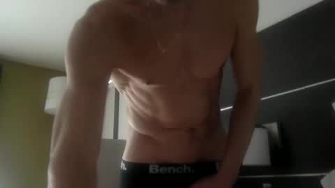 HubbyNextDoor87 online show from March 17, 8:12 pm