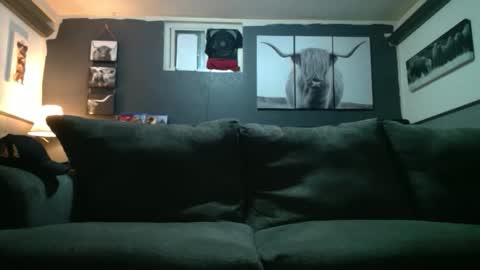 huckthefinn online show from March 30, 5:08 am