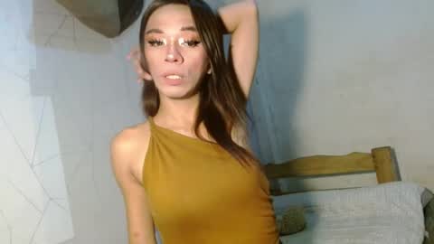 Snapshot of hugecock_caraxx chatting on July 27, 5:53 pm Cara online show from July 27, 5:53 pm