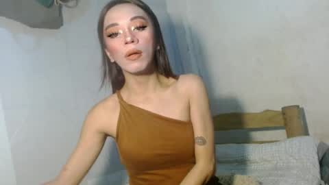 Snapshot of hugecock_caraxx chatting on July 30, 9:41 am Cara online show from July 30, 9:41 am