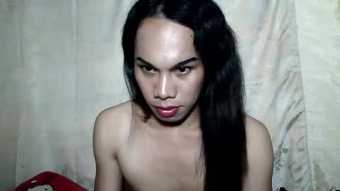 Snapshot of hugecock_macy chatting on December 18, 3:51 pm loadedcum macy online show from December 18, 3:51 pm