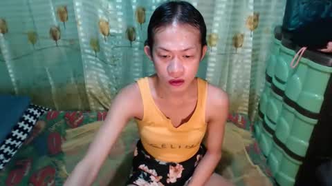 Snapshot of hugecockanna chatting on December 1, 6:24 pm hugecockanna online show from December 1, 6:24 pm