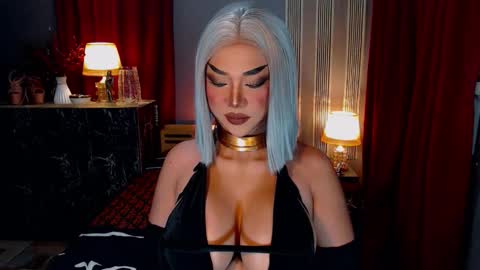 Christine online show from October 3, 2:03 pm