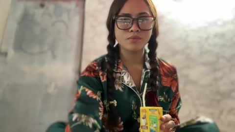 Hugecockhiraya online show from June 30, 7:15 pm