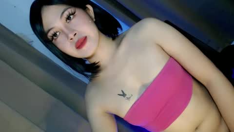 Snapshot of hugecockyanny chatting on January 11, 11:23 am Yhanie online show from January 11, 11:23 am