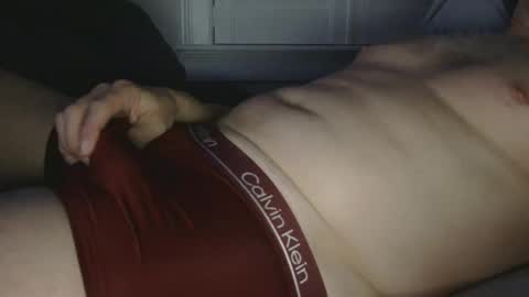 Snapshot of hugejass25 chatting on February 15, 4:42 am hugejass25 online show from February 15, 4:42 am