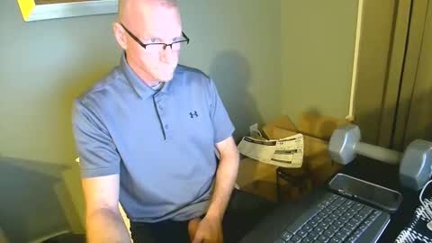 CAROLINA TIM online show from April 17, 4:48 am