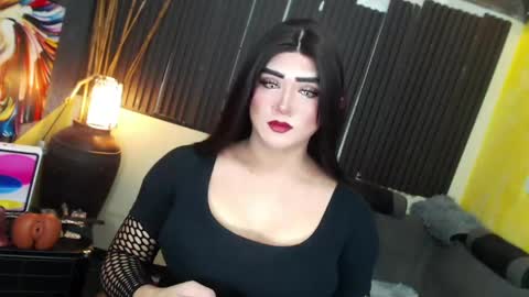 MsLovely online show from April 25, 9:56 am
