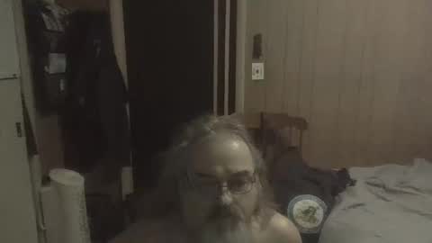 lonely huggy bear online show from February 12, 11:16 am