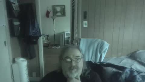 lonely huggy bear online show from March 28, 9:03 pm
