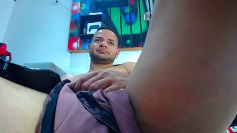 hugo19cm online show from July 25, 8:39 pm