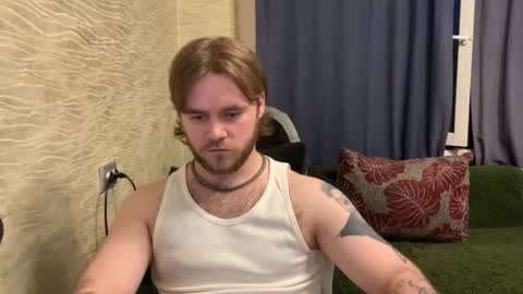 Snapshot of hugo__brad chatting on June 23, 9:57 pm Hugo online show from June 23, 9:57 pm