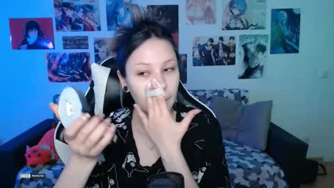 HugoMin online show from October 2, 7:04 am