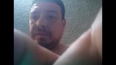hugopaqui57 online show from February 18, 5:10 pm