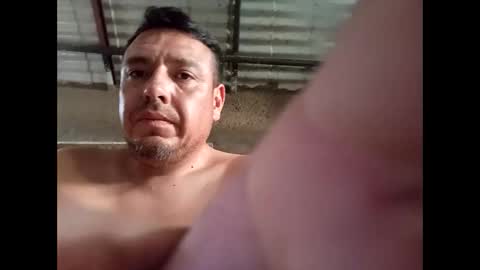 hugopaqui57 online show from November 2, 10:12 pm