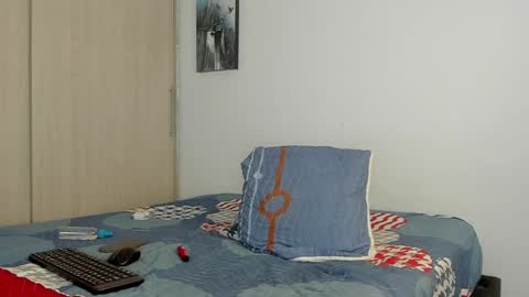 Hugo online show from January 18, 3:31 am