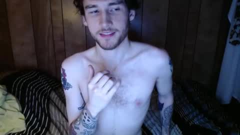 hugsankisses online show from November 9, 8:01 am